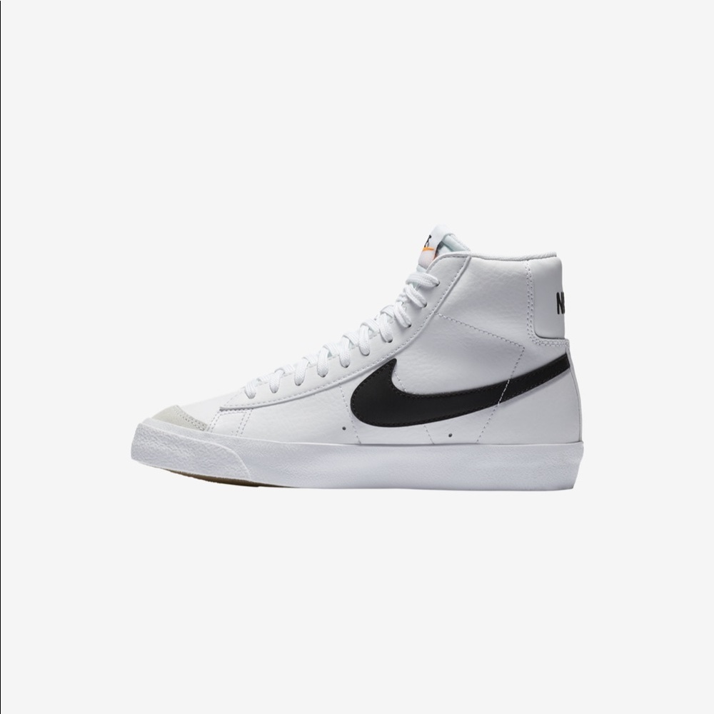 Nike blazer mid 77
